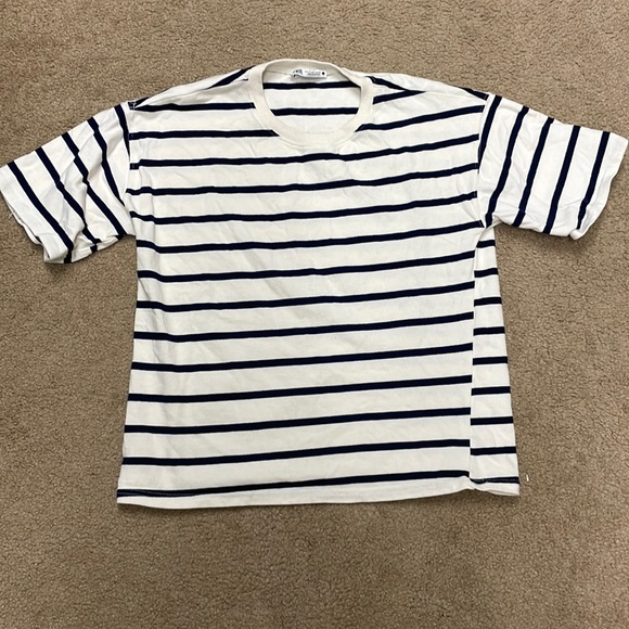 Zara women navy blue and cream striped tee. Small - Picture 2 of 4